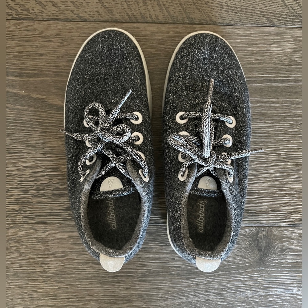 Allbirds women’s wool Runners. Size W7